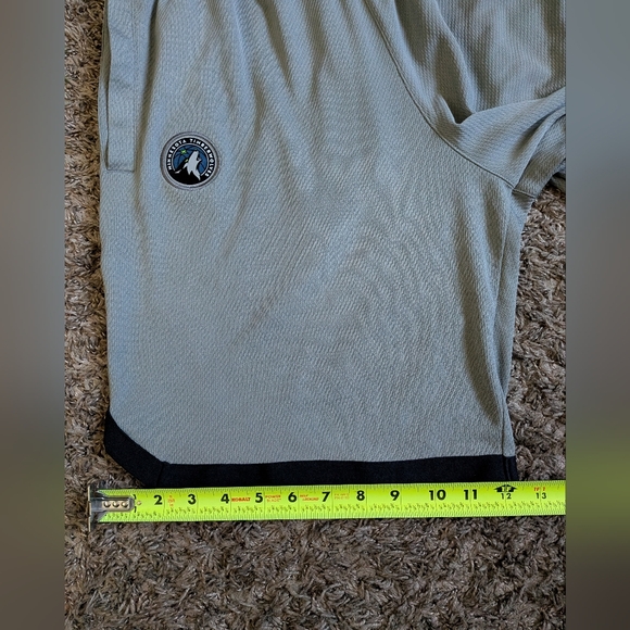 Nike NBA Minnesota Timberwolves Grey Dri-Fit 9" Shorts Men's M - Picture 8 of 10